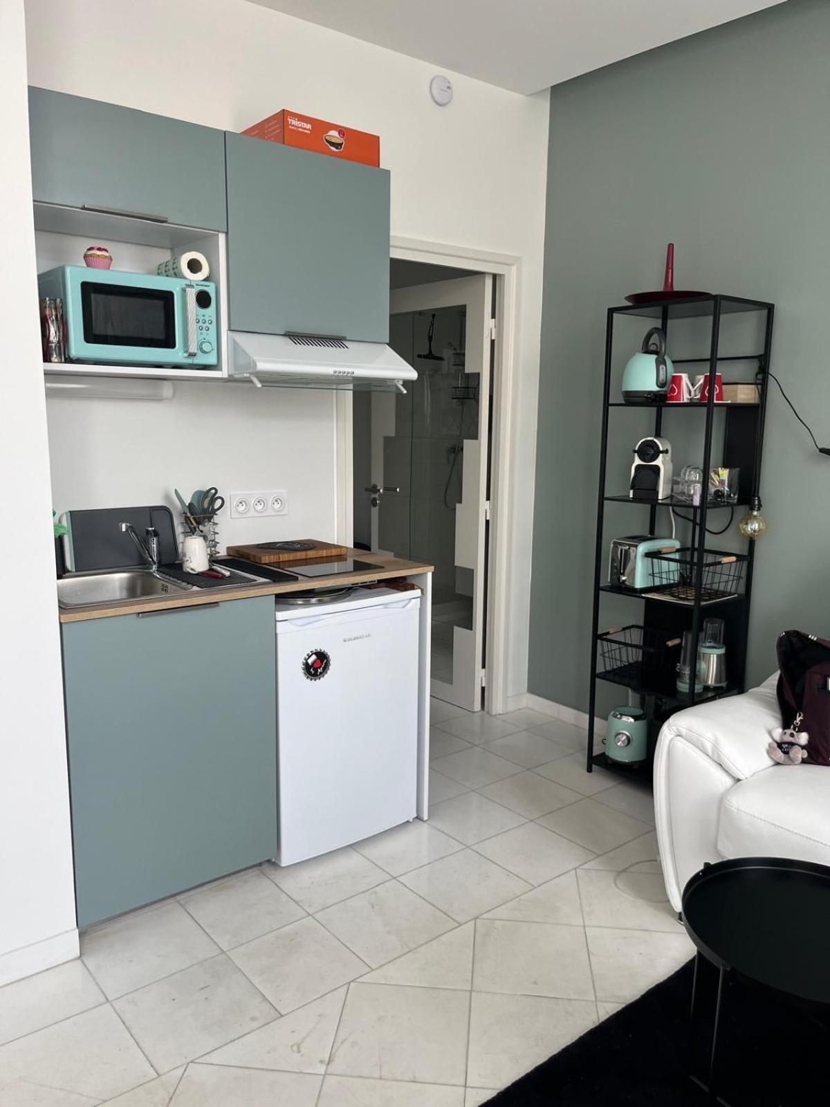 Private - Small Studio For Two At 5 Minutes From Croisette Cannes Exterior foto
